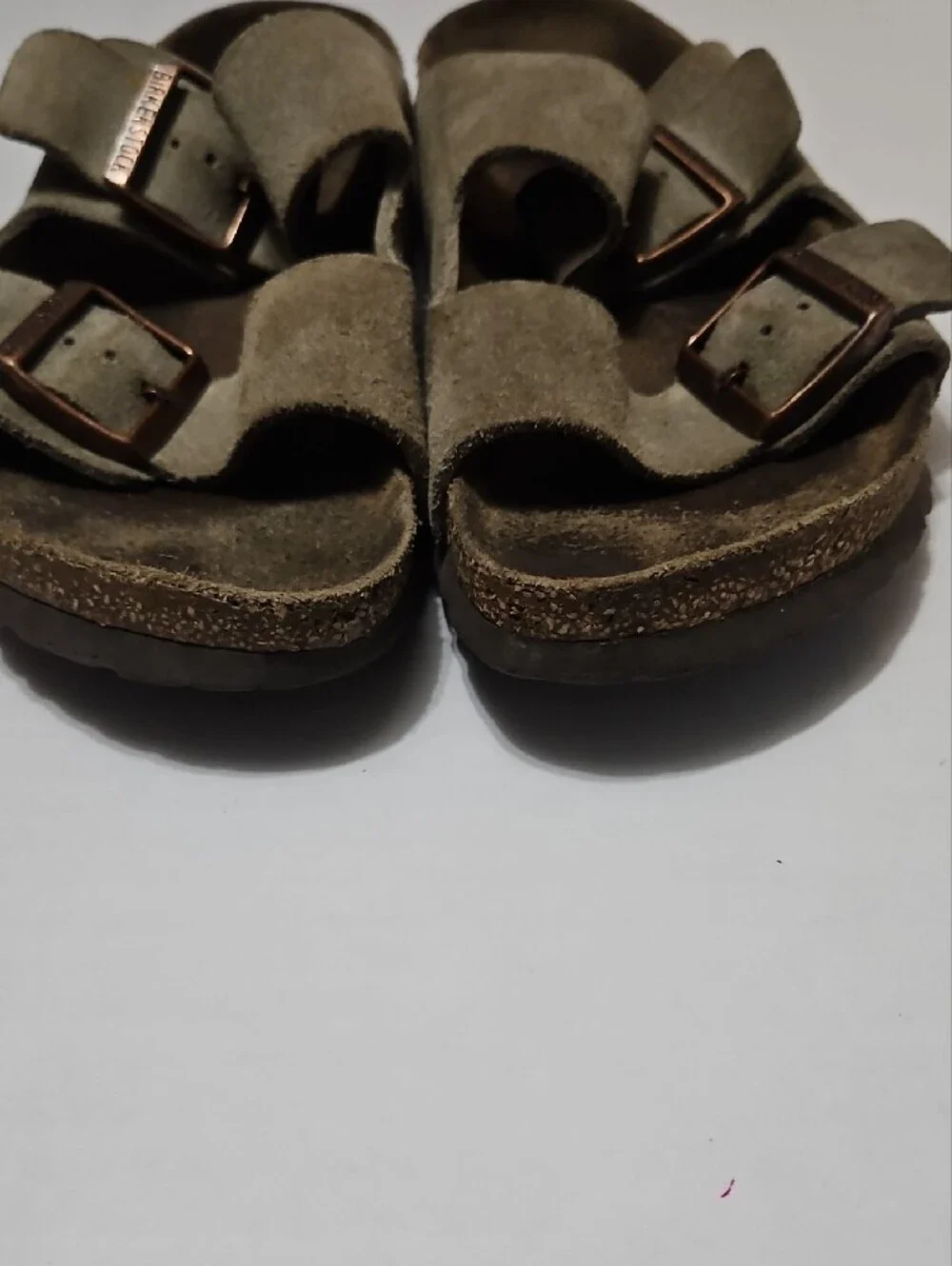 Birkenstock Unisex  ArizonaDouble Strap Buckle Sandals in Olive Gray Size 40(9)